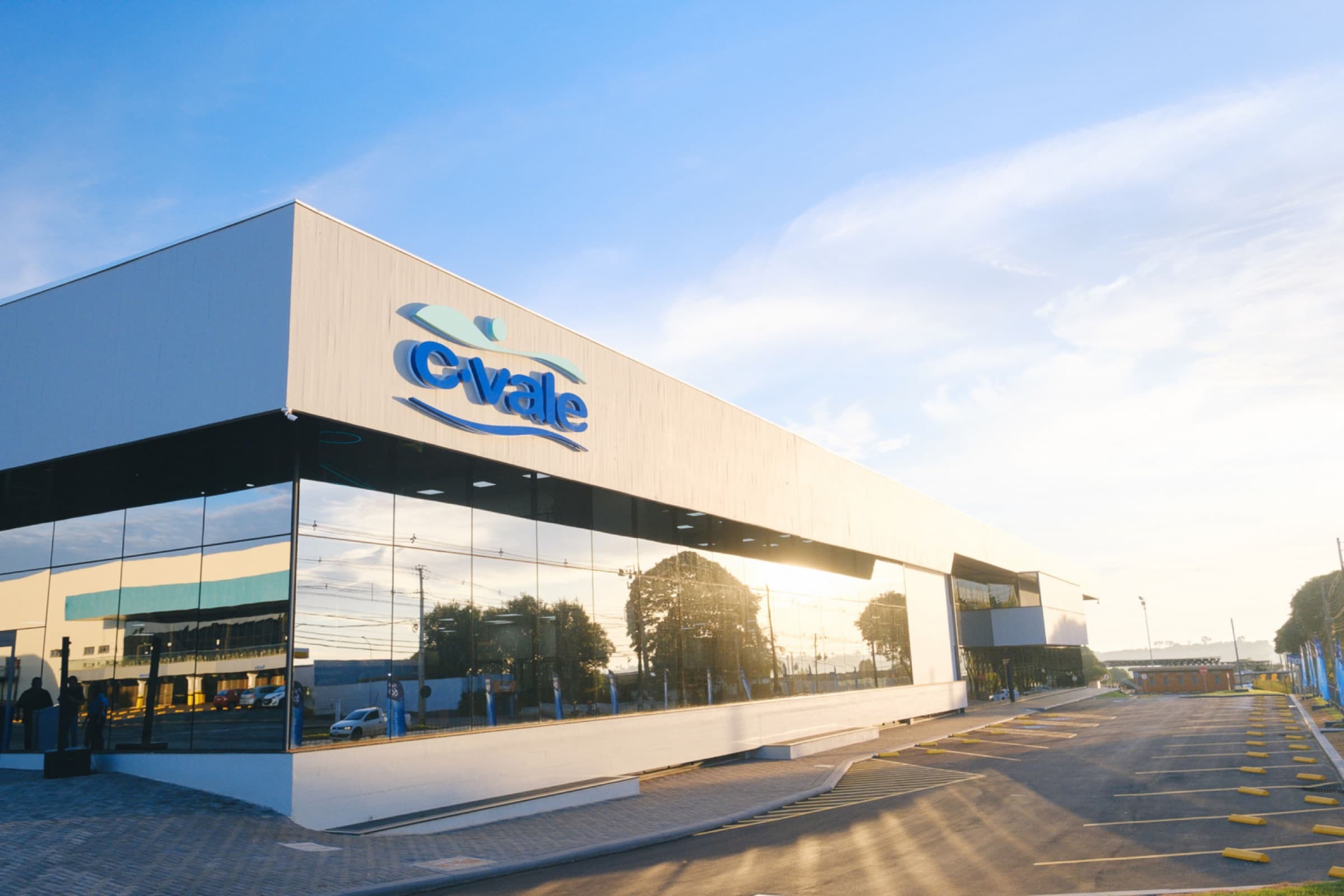 C.Vale — Edificio corporativo
